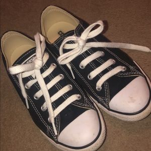 Women’s converse